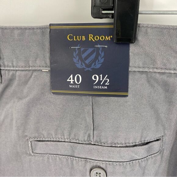 Club Room Men’s Gray Flat Front 9.5” Chino Shorts size 40 - Picture 2 of 3